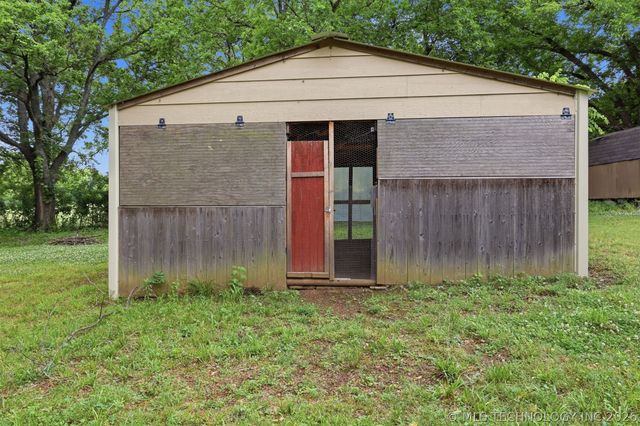 9650 E 460 Road N, Claremore, OK 74017