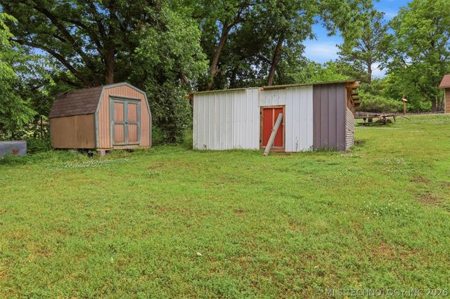 9650 E 460 Road N, Claremore, OK 74017