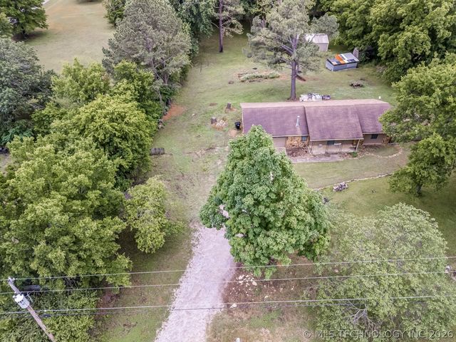 9650 E 460 Road N, Claremore, OK 74017