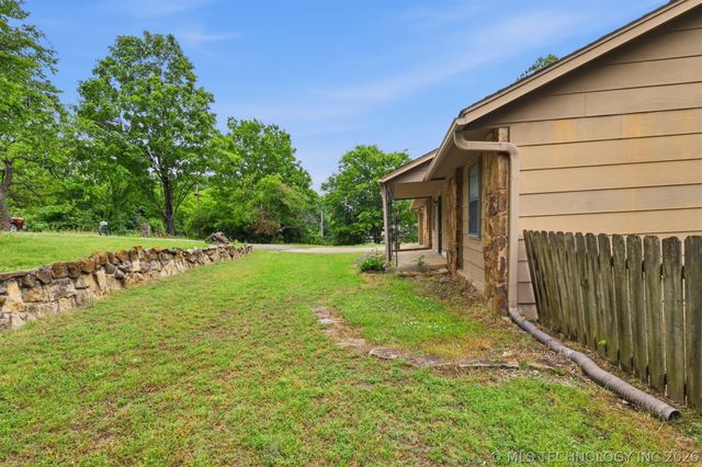 9650 E 460 Road N, Claremore, OK 74017