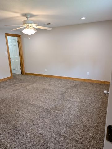 16 Walnut Lane, Riverside, TX 77320