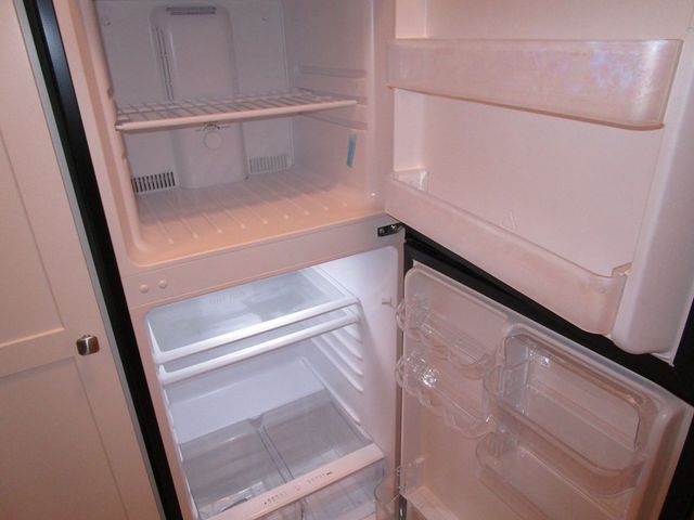 118 Riverway 12A, Boston, MA 02215