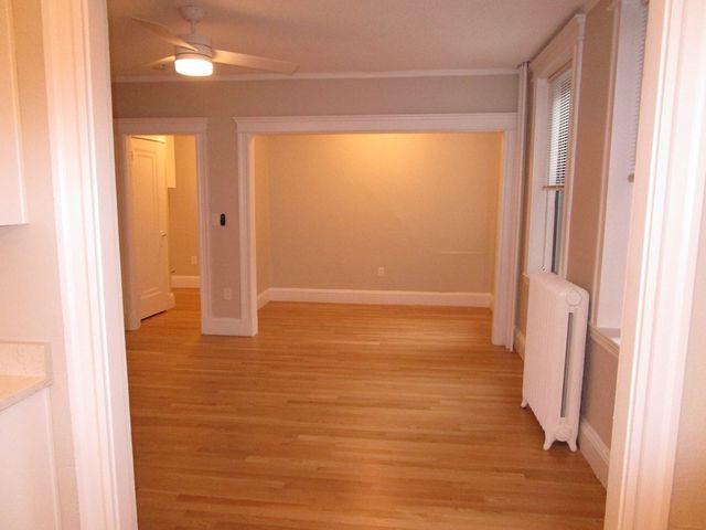 118 Riverway 12A, Boston, MA 02215