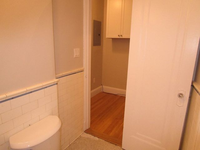 118 Riverway 12A, Boston, MA 02215