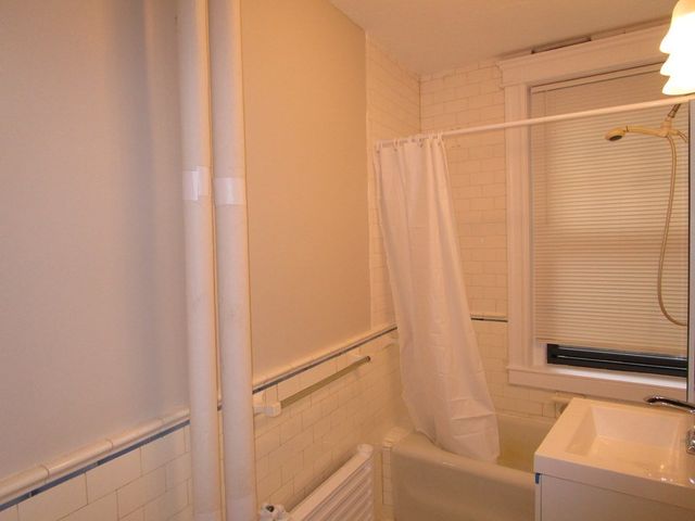 118 Riverway 12A, Boston, MA 02215