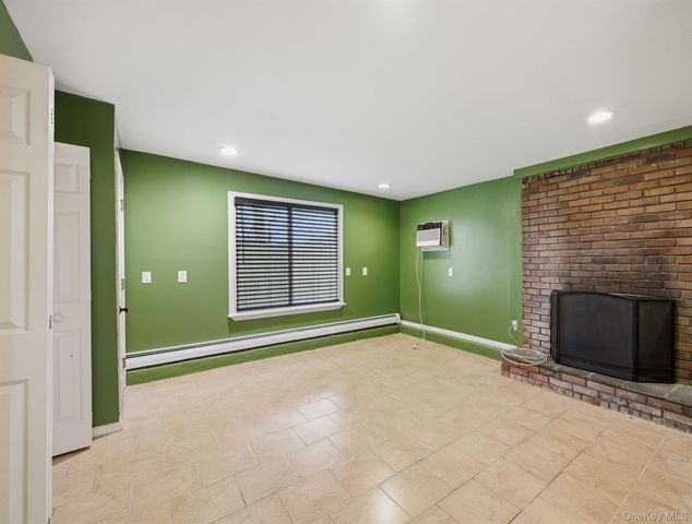 36 Edgewater Drive, Mastic Beach, NY 11951