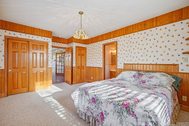 230 Cade Loop, Ingram, TX 78025