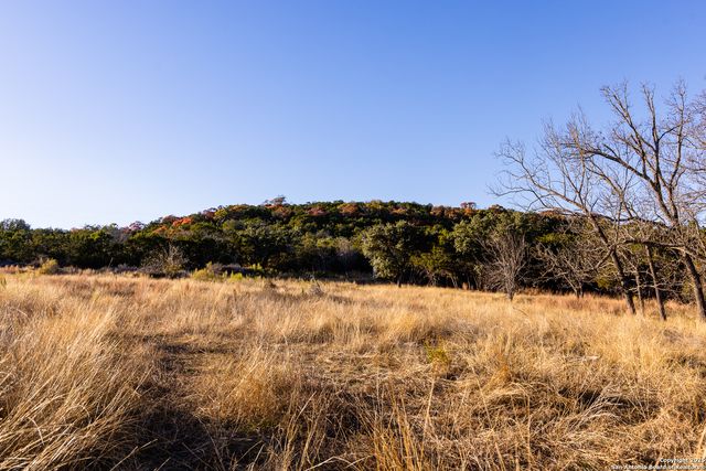 230 Cade Loop, Ingram, TX 78025