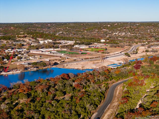 230 Cade Loop, Ingram, TX 78025