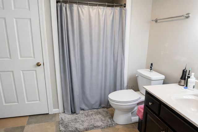 26241 W Erin Isle, Channahon, IL 60410