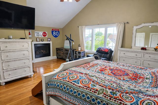 26241 W Erin Isle, Channahon, IL 60410