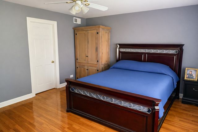 26241 W Erin Isle, Channahon, IL 60410