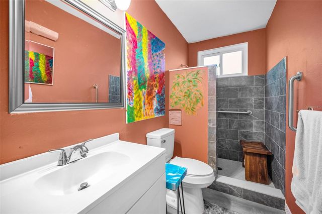 2402 ECUADORIAN WAY 10, Clearwater, FL 33763