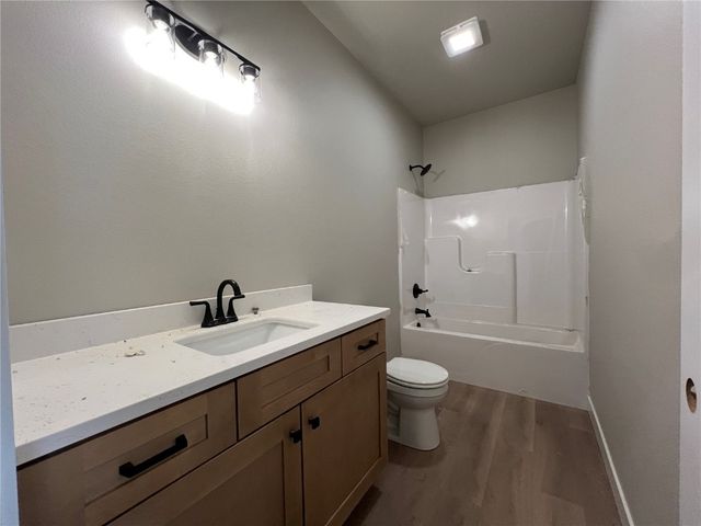 112 Kinsey Street, North Liberty, IA 52317