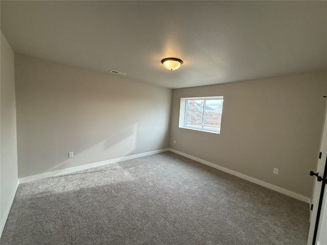 112 Kinsey Street, North Liberty, IA 52317