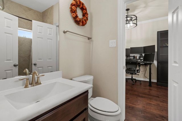 10206 Spring Shadows Park Circle, Houston, TX 77080