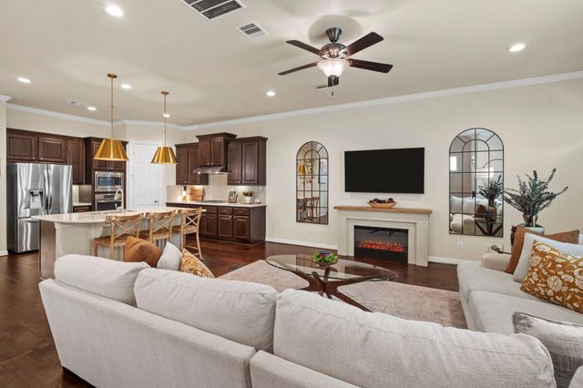 10206 Spring Shadows Park Circle, Houston, TX 77080