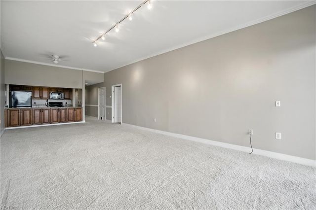 40 Rader St Apt 413, Norfolk, VA 23510