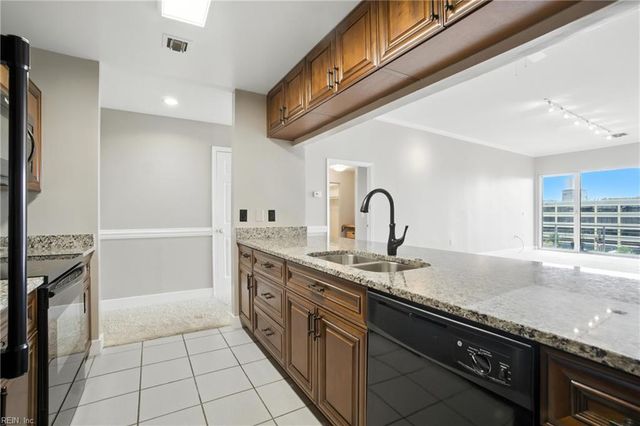 40 Rader St Apt 413, Norfolk, VA 23510