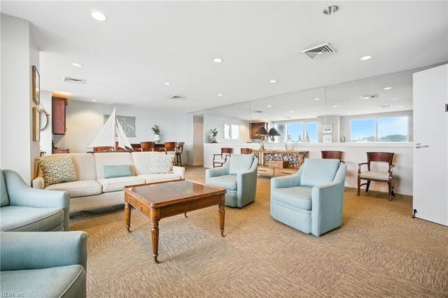 40 Rader St Apt 413, Norfolk, VA 23510