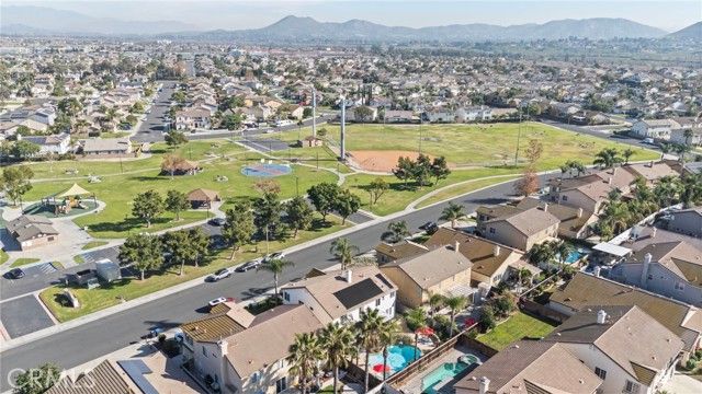 7307 Cobble Creek Drive, Eastvale, CA 92880