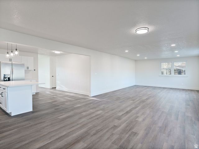 5229 S KINGSWOOD DR, Taylorsville, UT 84129