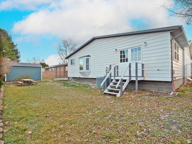 5229 S KINGSWOOD DR, Taylorsville, UT 84129