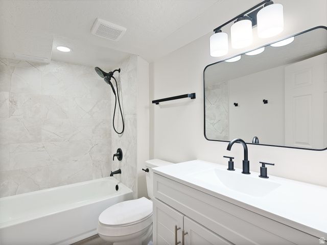 5229 S KINGSWOOD DR, Taylorsville, UT 84129