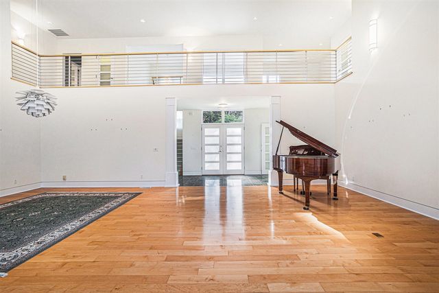 20 Hiawatha Drive, Battle Creek, MI 49015