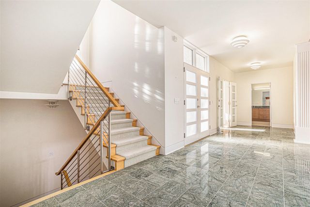 20 Hiawatha Drive, Battle Creek, MI 49015