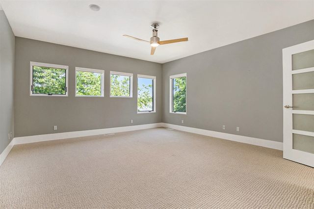 20 Hiawatha Drive, Battle Creek, MI 49015