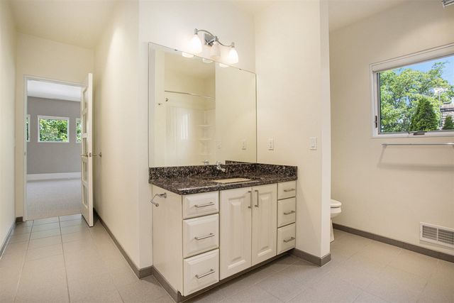 20 Hiawatha Drive, Battle Creek, MI 49015