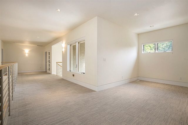 20 Hiawatha Drive, Battle Creek, MI 49015