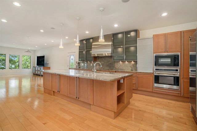 20 Hiawatha Drive, Battle Creek, MI 49015