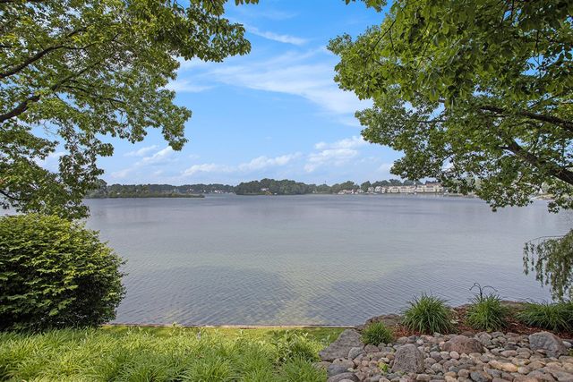 20 Hiawatha Drive, Battle Creek, MI 49015