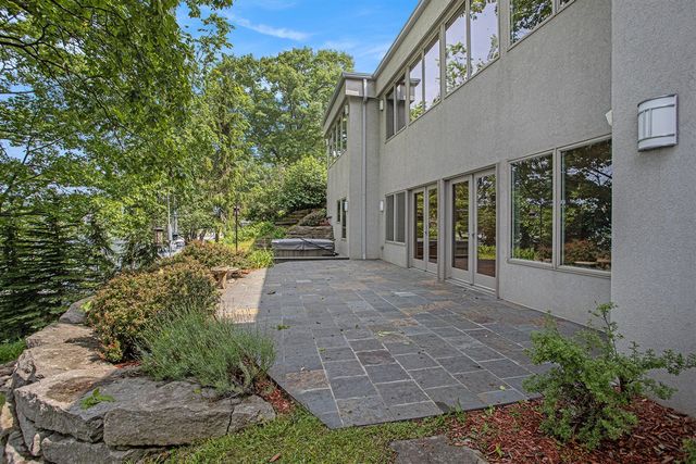 20 Hiawatha Drive, Battle Creek, MI 49015