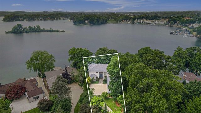 20 Hiawatha Drive, Battle Creek, MI 49015