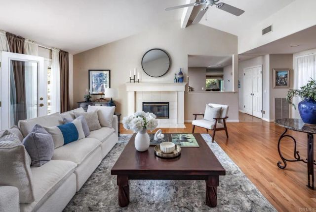 3105 Caminito Ricardo, Encinitas, CA 92024