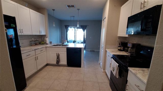 4410 SUMMER SAVORY STREET, Tampa, FL 33619