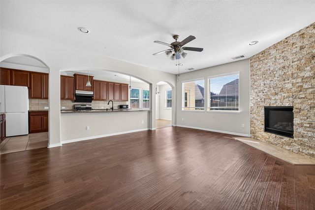 6011 Marble Bend Lane, Richmond, TX 77407