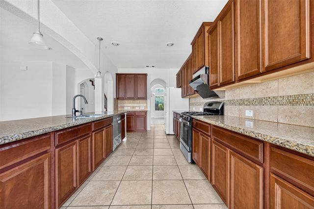 6011 Marble Bend Lane, Richmond, TX 77407