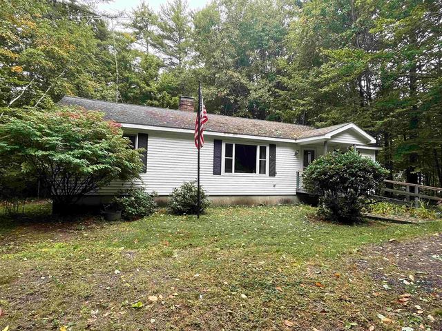 4 Old Town Road, Tuftonboro, NH 03816