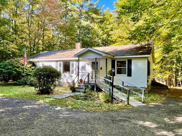 4 Old Town Road, Tuftonboro, NH 03816