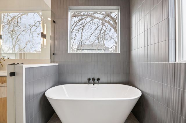 3019 Garwood ST 2, Austin, TX 78702