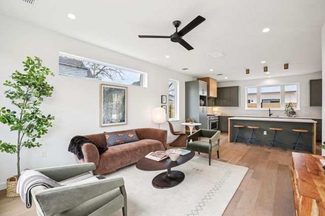 3019 Garwood ST 2, Austin, TX 78702