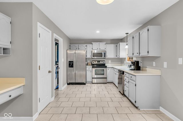 10577 E County Road 600 N, Indianapolis, IN 46234