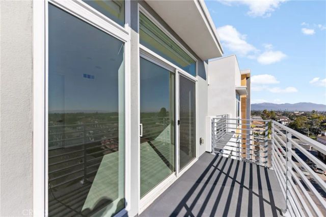 168 S Monterey Street 518, Alhambra, CA 91801