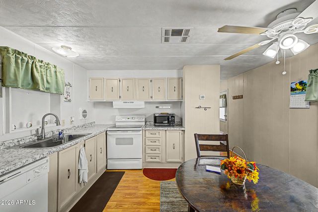 201 S Greenfield Road 291, Mesa, AZ 85206