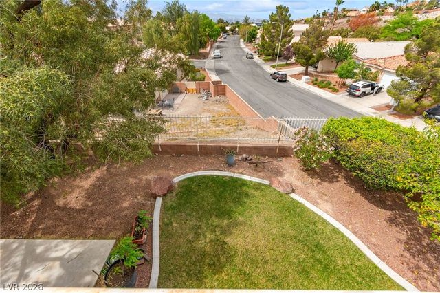 855 Binbrook Drive, Henderson, NV 89052