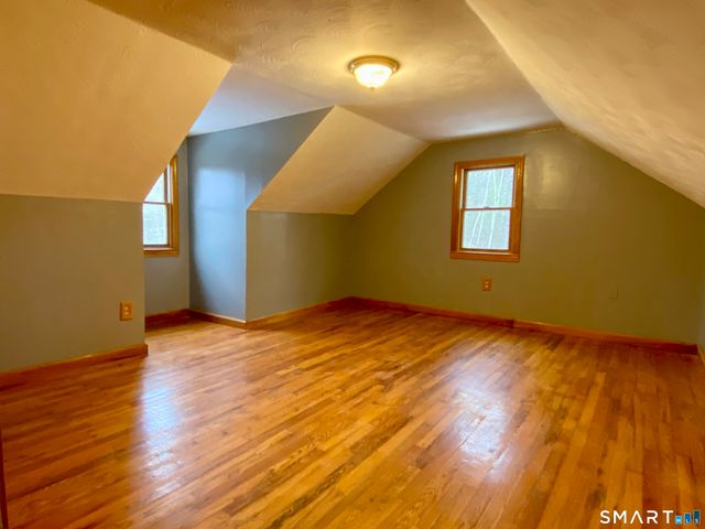 8 South Road, Ellington, CT 06029